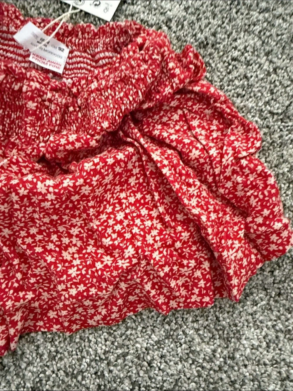 NWT Zara 18-24 Red Floral Smocked-Waist Shorts